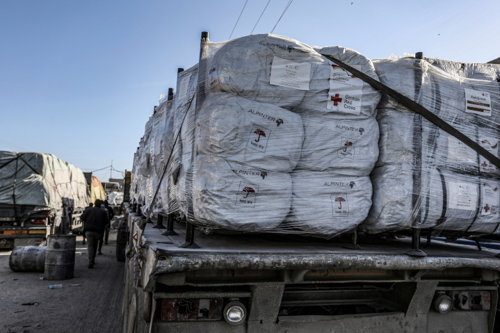 Media lied that Israel caused the deaths of more than 100 Gazan civilians, who were in fact killed during a stampede to access an aid truck like this. In truth, Israel’s military make unprecedented efforts to protect civilians, while Hamas hides behind Gaza’s civilian population.